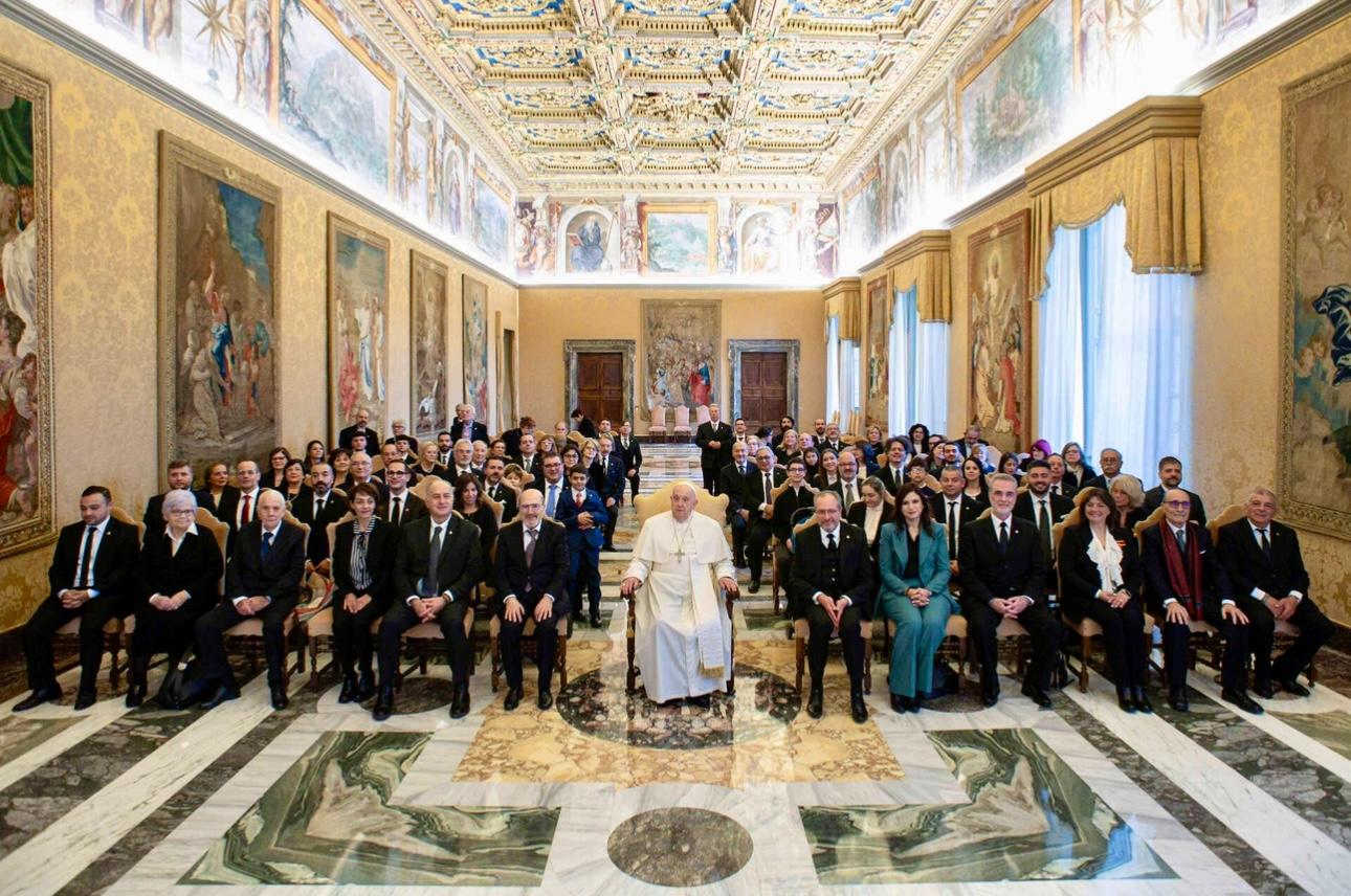 Audiencia privada con el Papa Francisco en el Vaticano